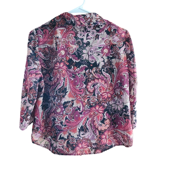 🤩c.b. collections Paisley Button Up 3/4 Sleeve Blouse w/Attached Tank Size SP - Picture 6 of 6